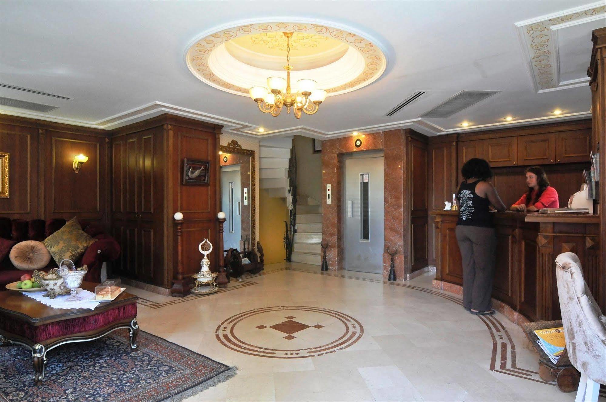 Emine Sultan Istanboel